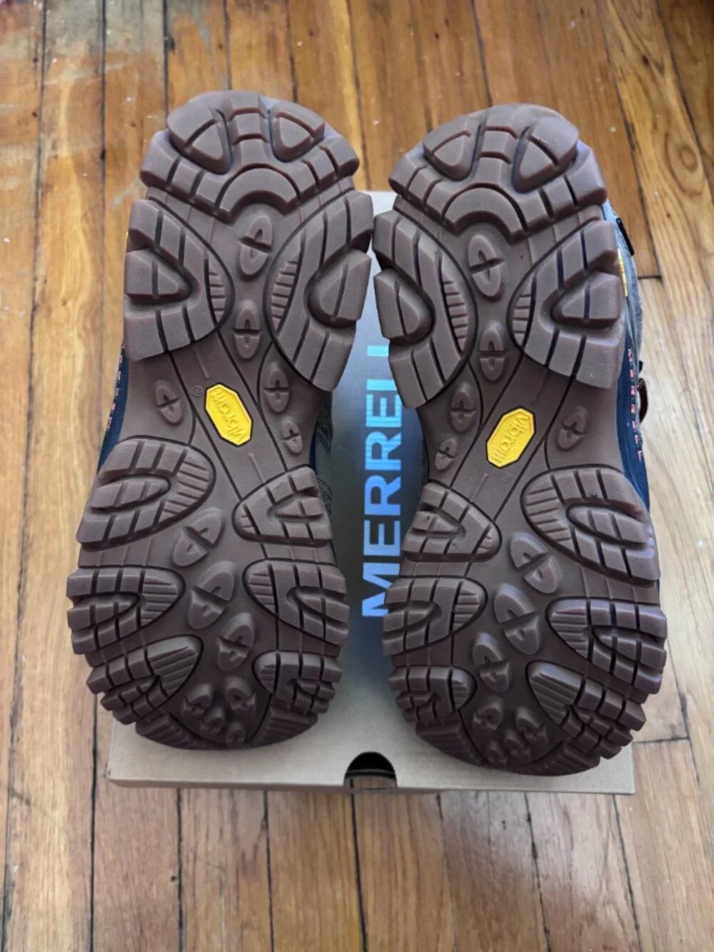 Merrell excellent used
